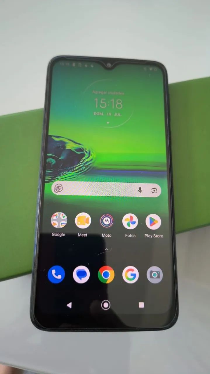 Moto G8