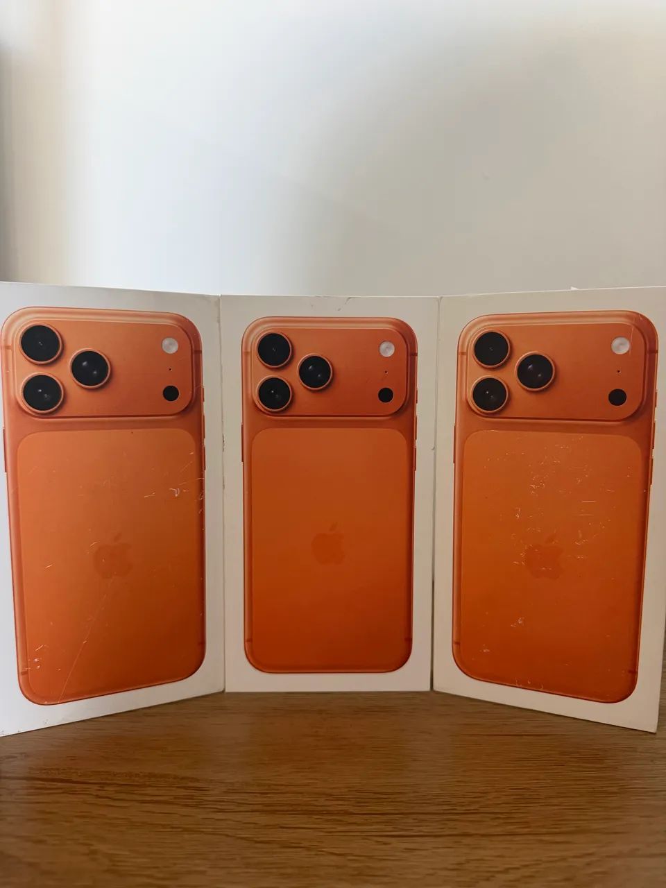iPhone Laranja 17 PRO MAX