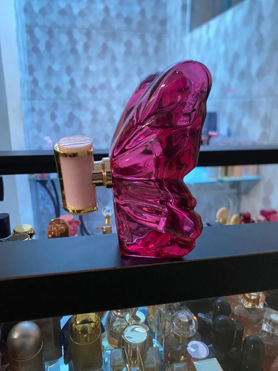 Perfume LA BOMBA