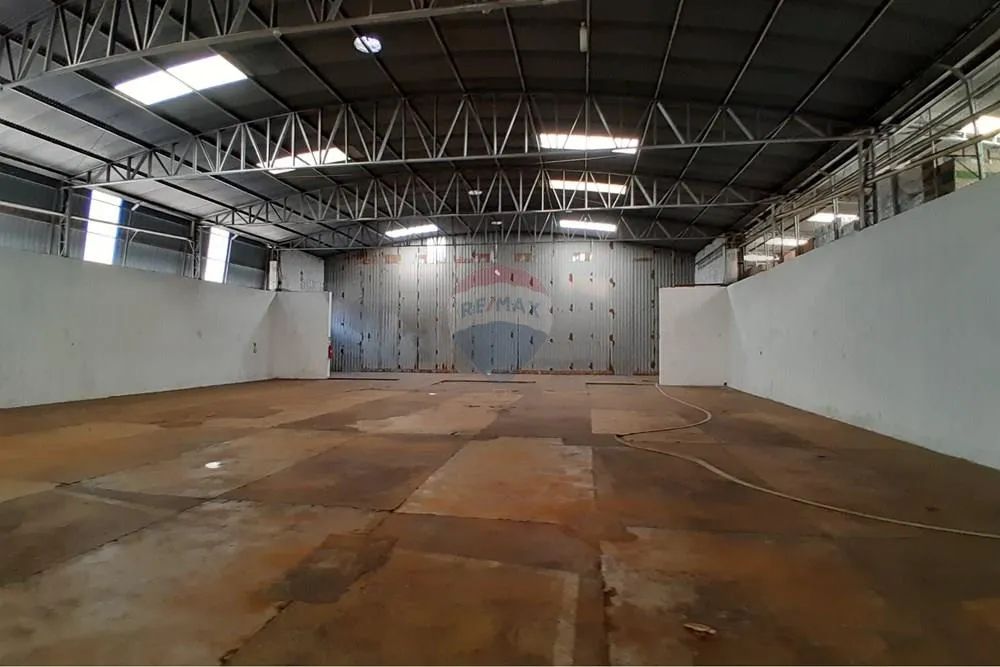 Galpão Comercial 860m², Climatizado - Foto 2