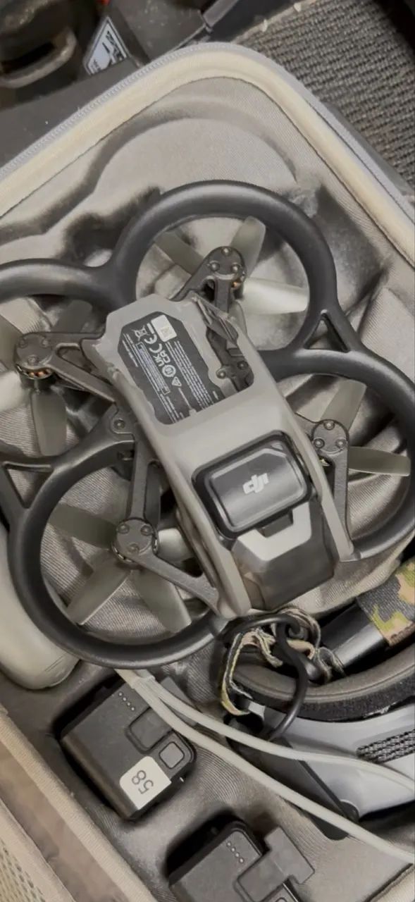 Drone DJI AVATA 1 sem bateria, apenas aeronave