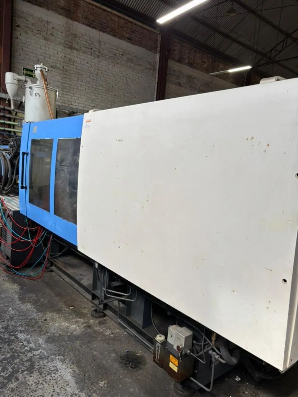 Injetora Plásticos Haitian 380 Ton - Foto 3