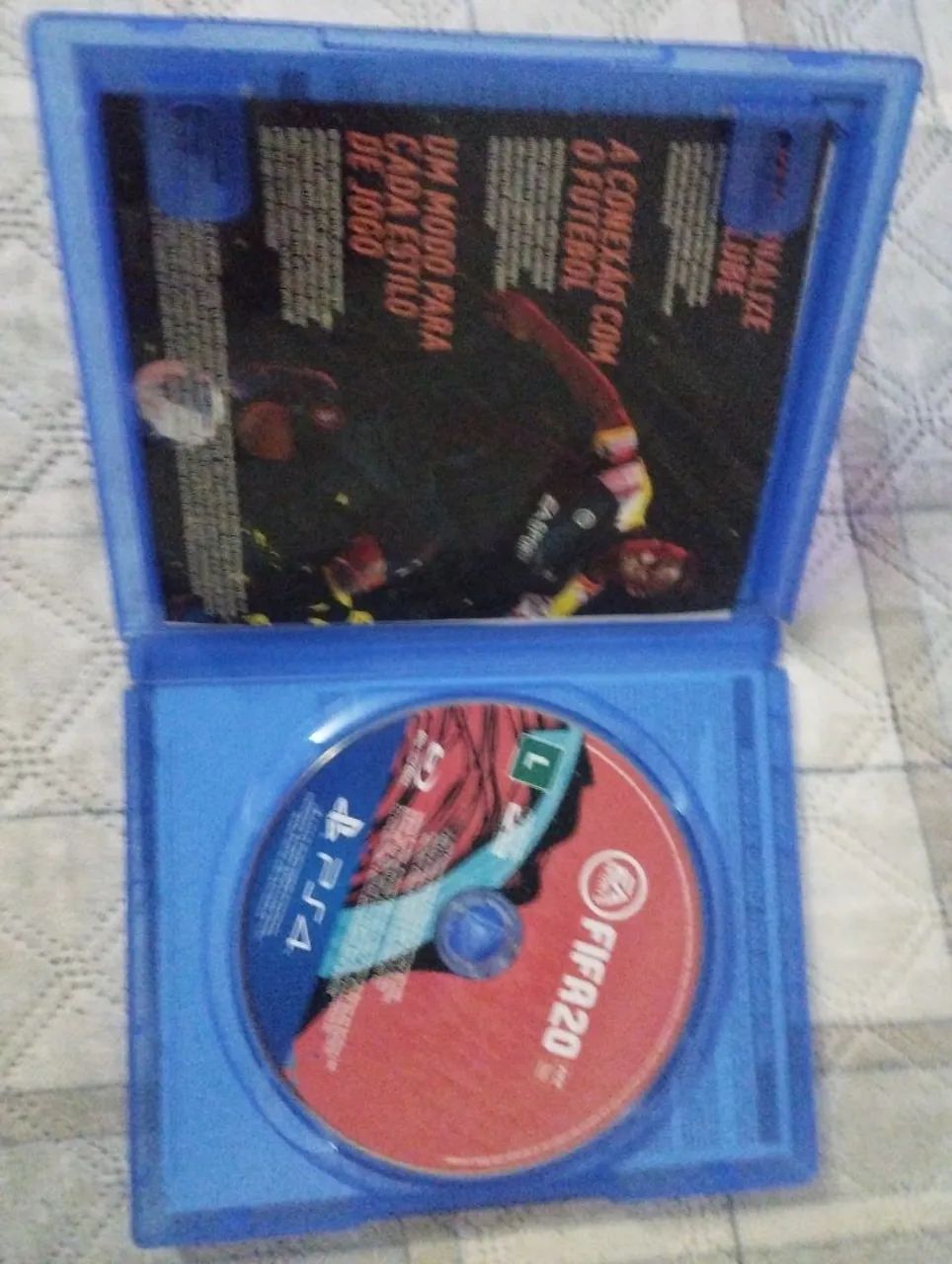Vendo CD de PS4 FIFA20 - Foto 3