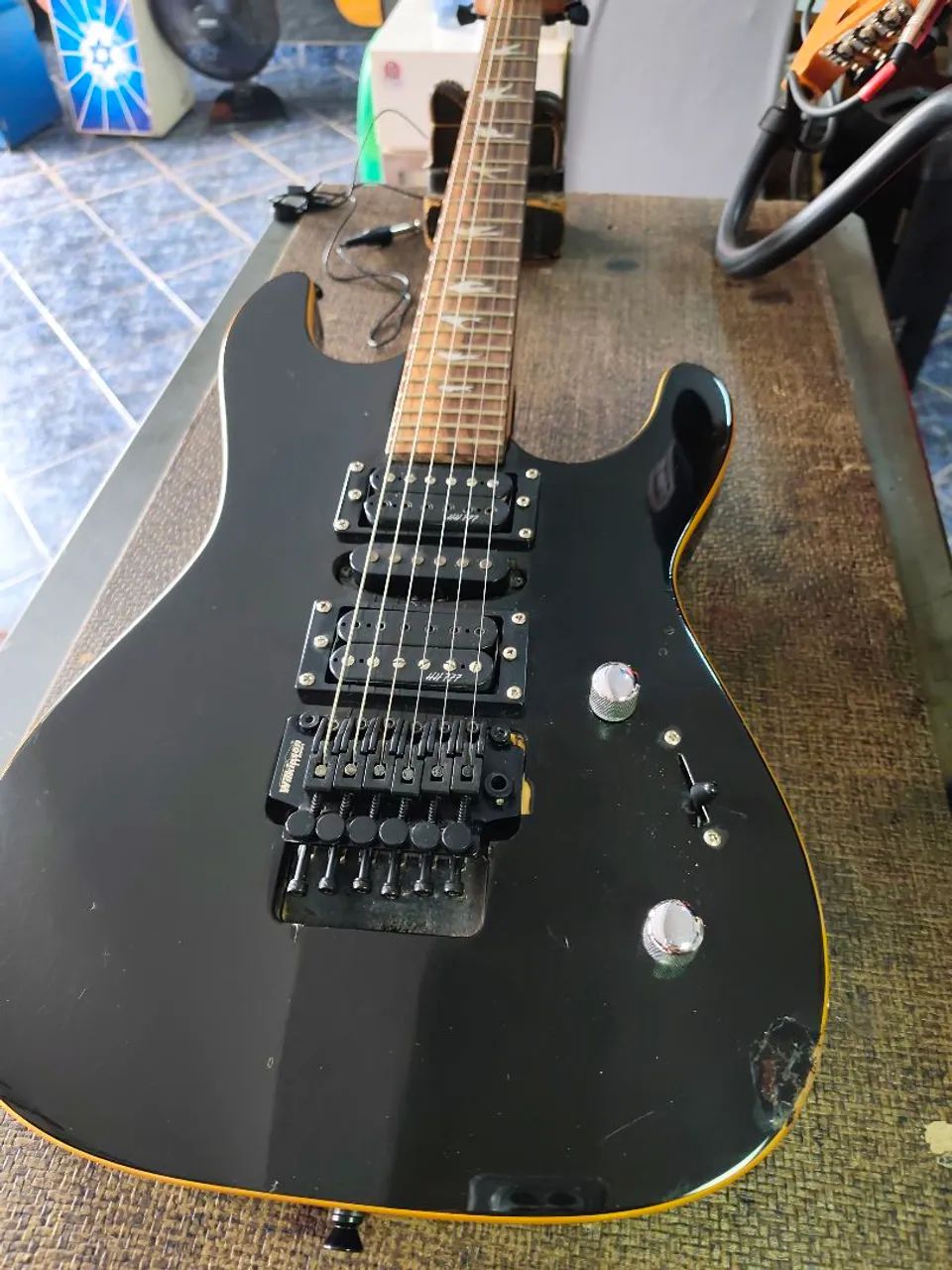 Guitarra Menphys - Tagima