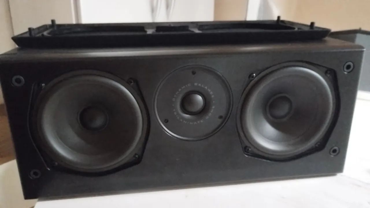 Central polk audio cs300