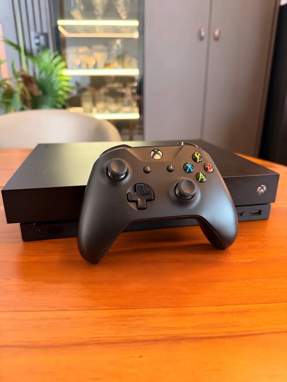 Xbox One X com SSD 1TB