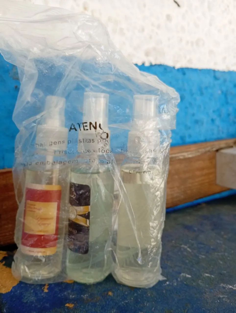 Anunciar perfume árabe fragrância Ramon,ellize,pough
