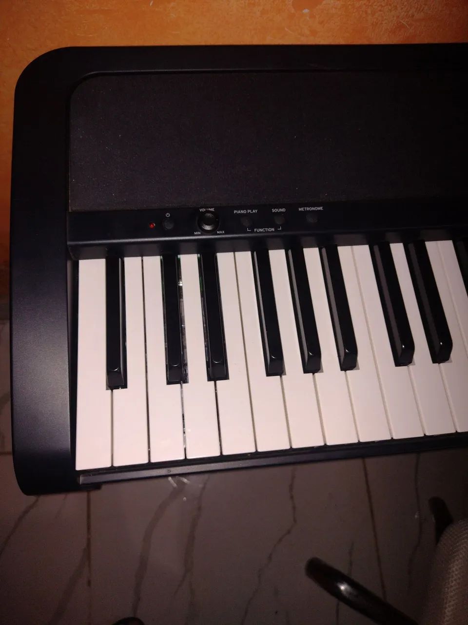 Piano digital Korg B1