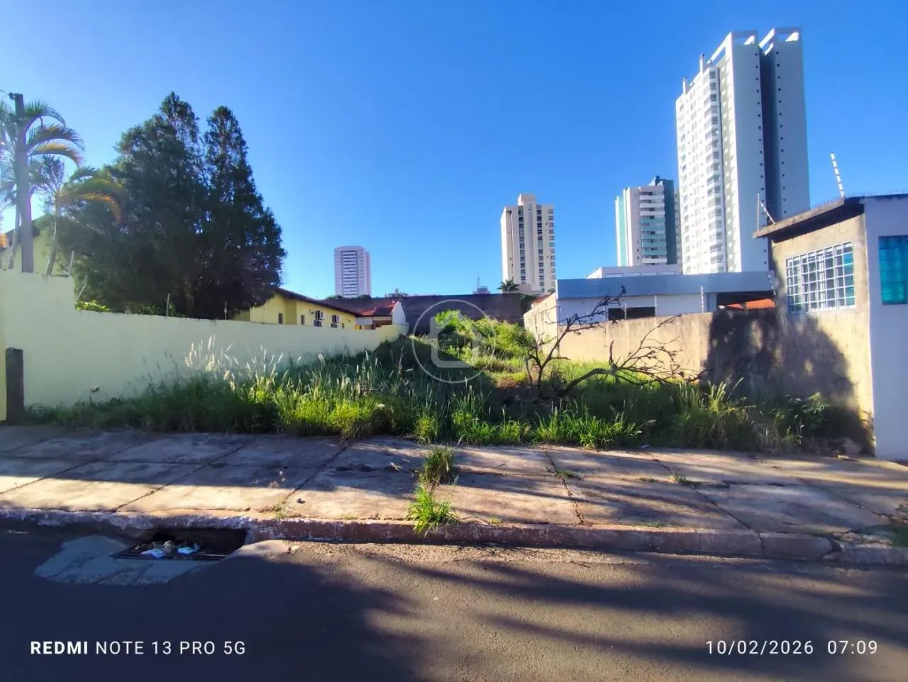 TERRENO COMERCIAL IDEAL PARA SUA EMPRESA