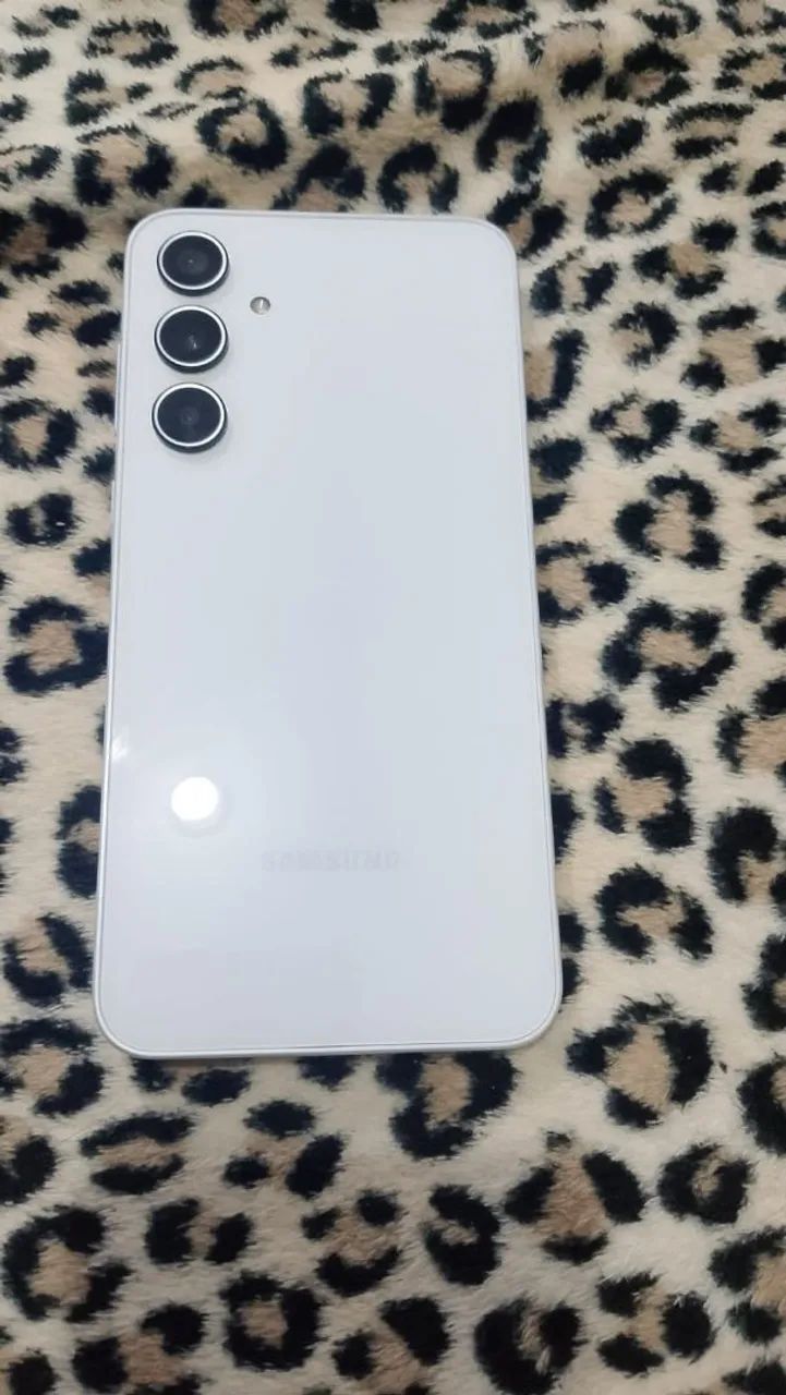 Samsung A35