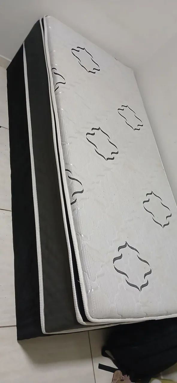 Cama box de solteiro 88 X 1,88 cm