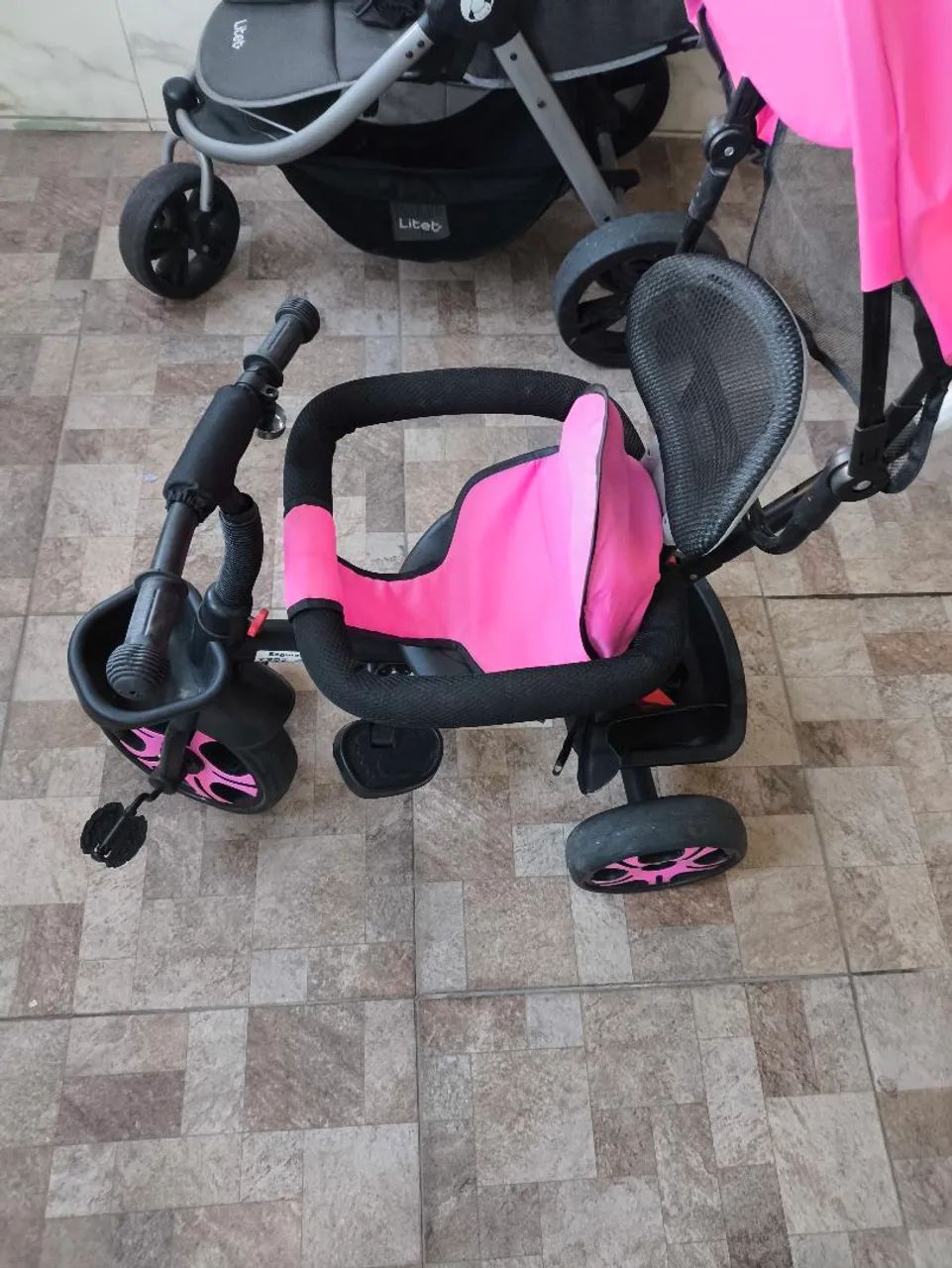 Carrinho de passeio de bebê  - Foto 2