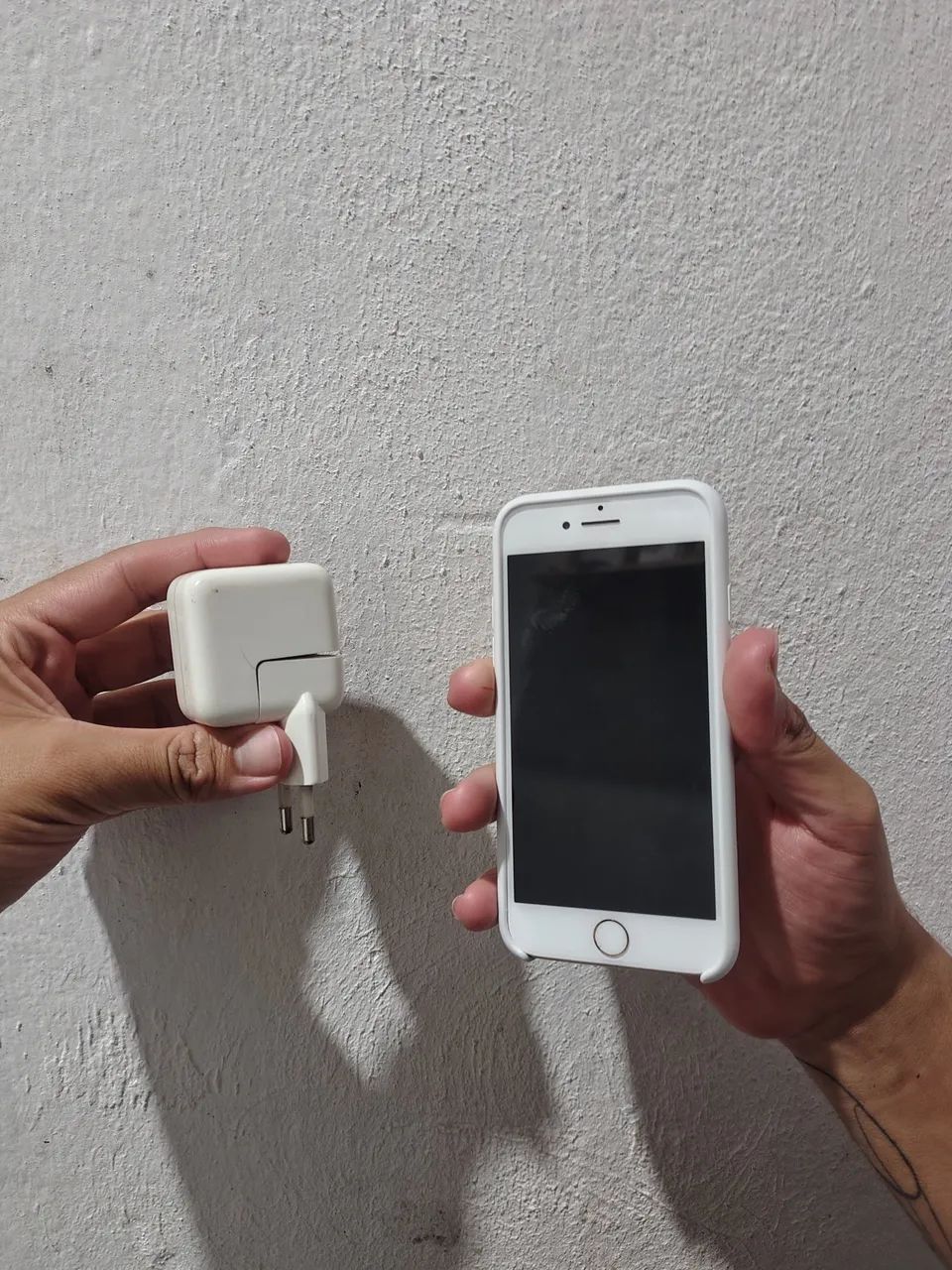 Iphone 8 Excelente estado - Foto 4