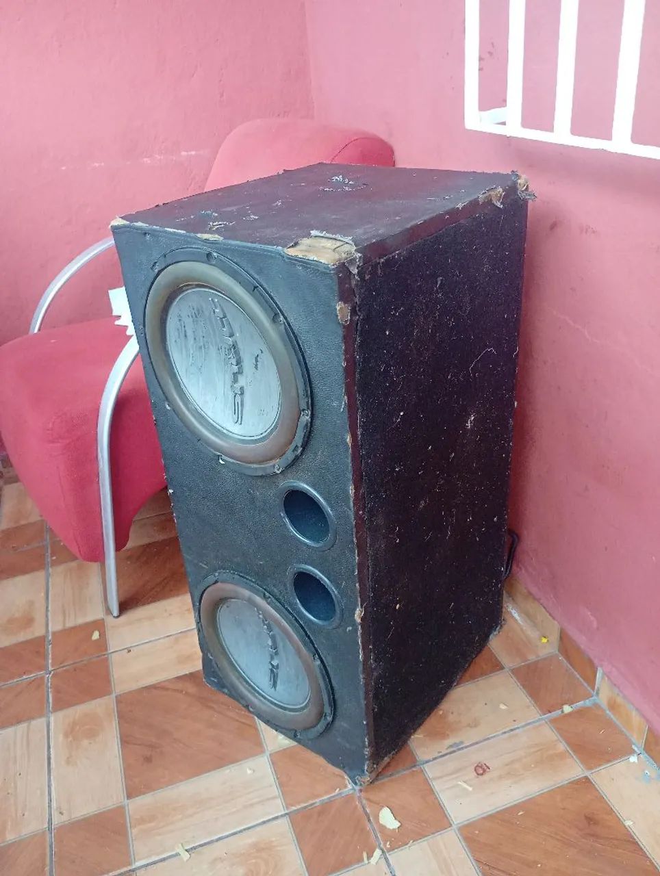 Caixa para som de carro