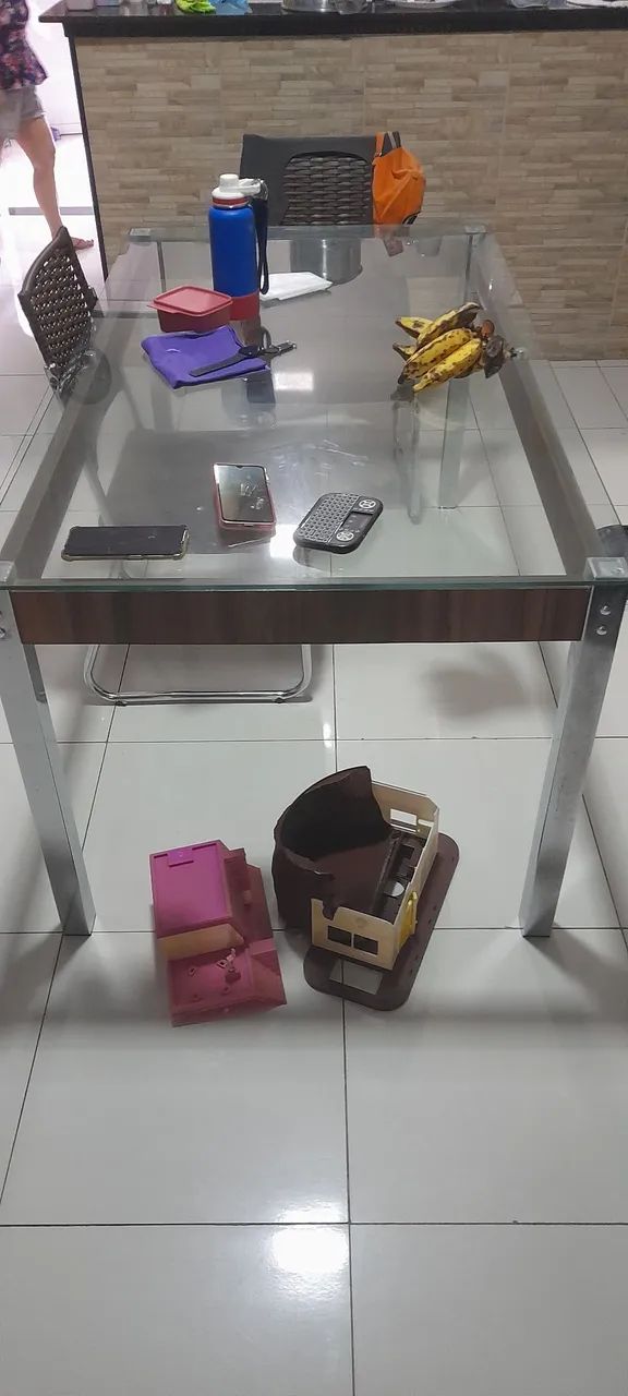 Mesa de jantar para 6 pessoas com tampo de vidro 10mm - Foto 2