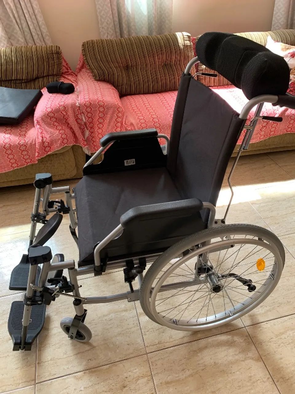 Cadeira de rodas - Foto 6