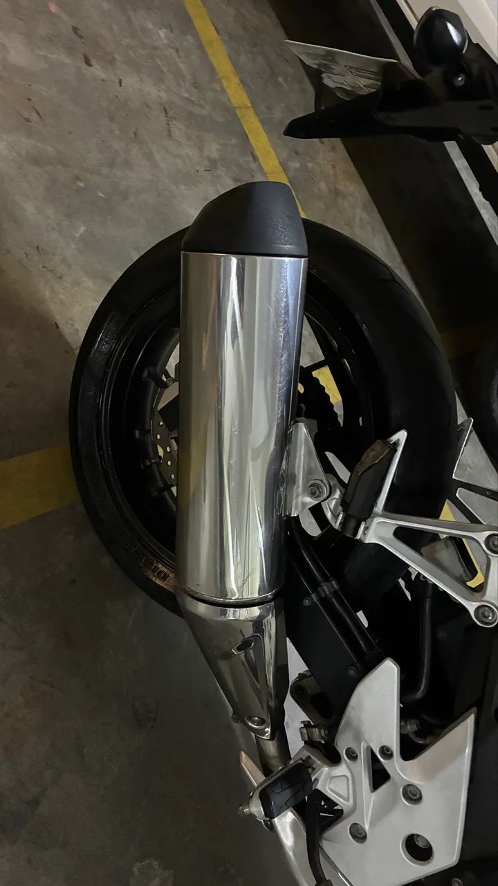 CBR 500R 2015 - Foto 2