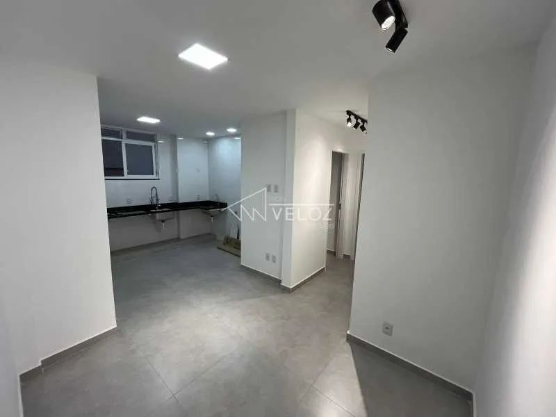Kitnet/Conjugado : / Residencial / Centro - Foto 3