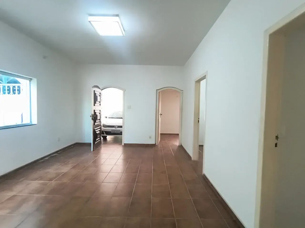 CASA COM 03 QUARTOS PARA ALUGAR NO BAIRRO BOM RETIRO - Foto 4
