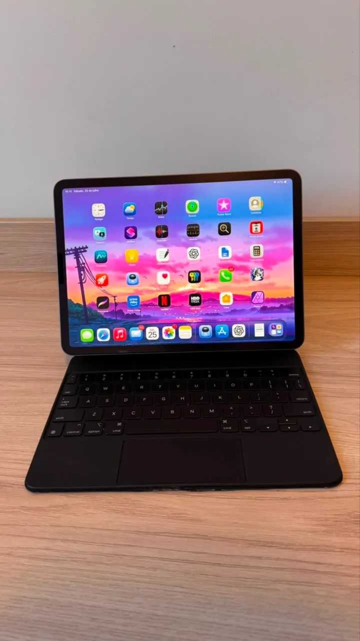 iPad Pro 11 - 1ª Geração 256gb Wi-Fi + Capa magnética com teclado - Foto 5