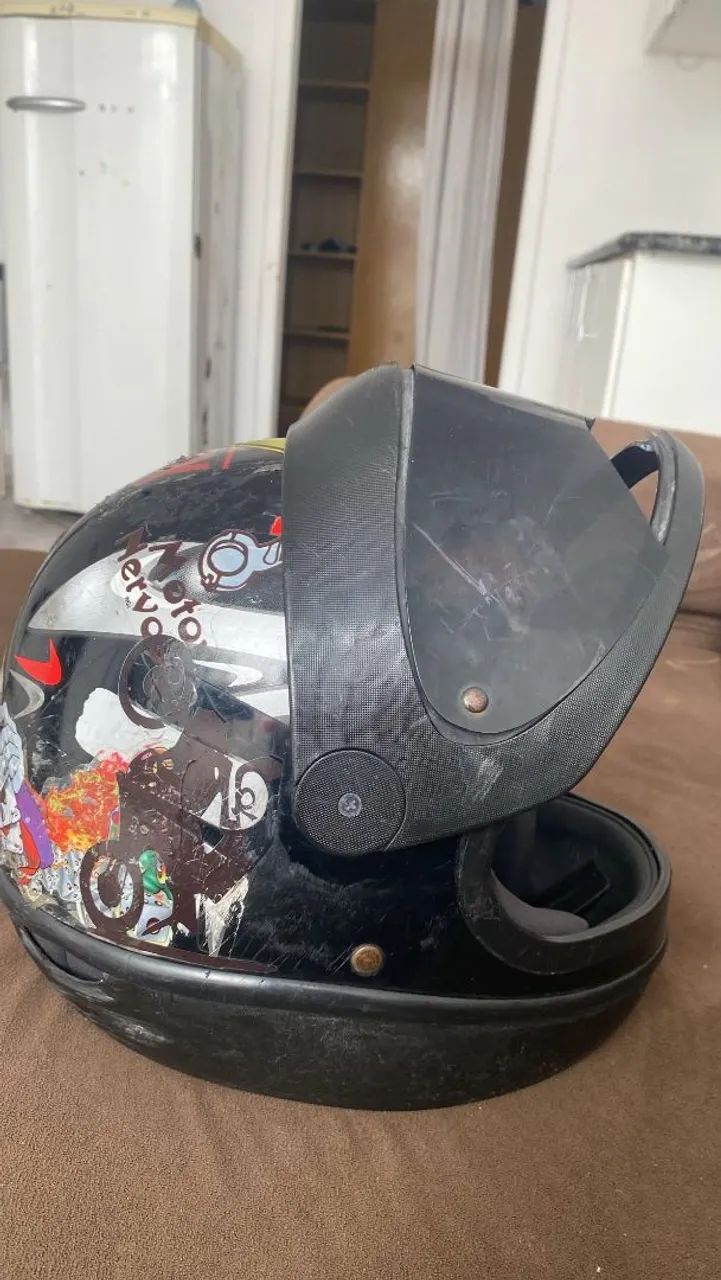 Capacete 50 reais  - Foto 4