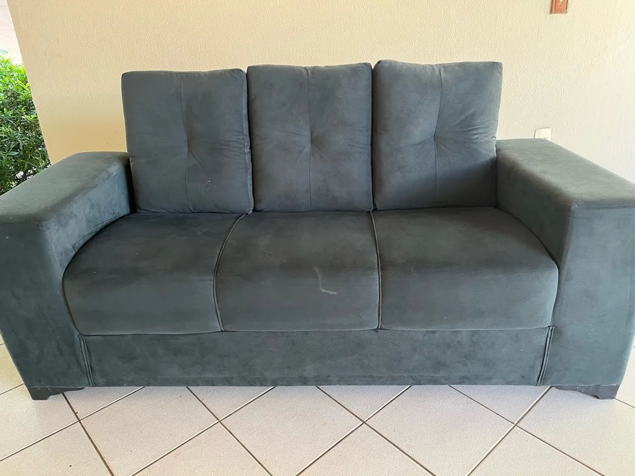 Sofá de 3 lugares 
