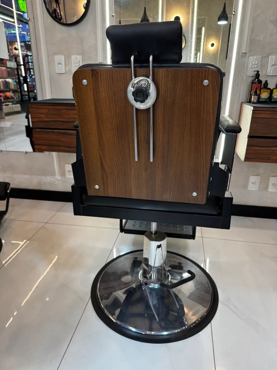 Barber Pro Assento Anatômico (cadeira de barbeiro) - Foto 2