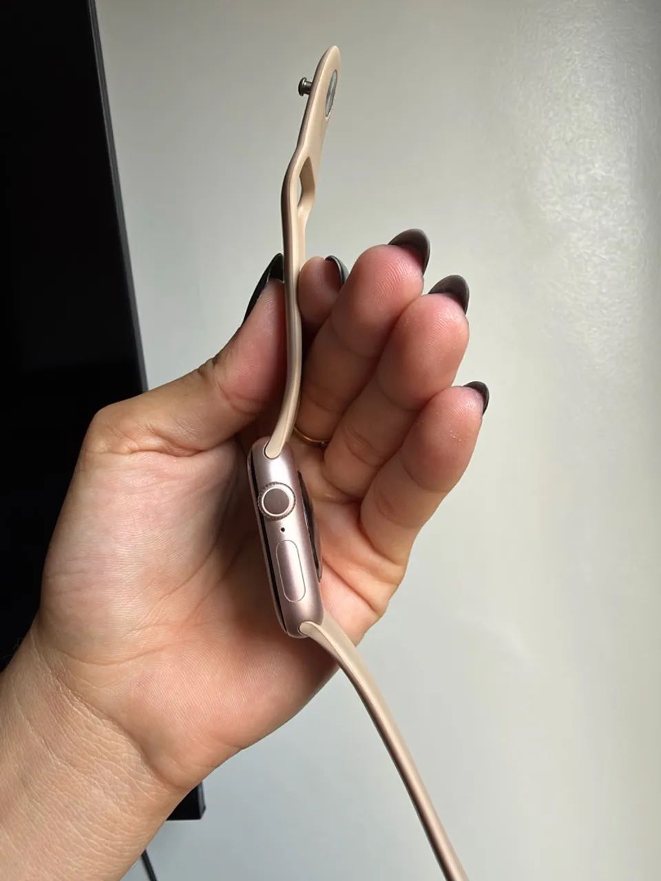 Apple Watch Series 10 - GPS, com pulseira original Nike - Foto 3