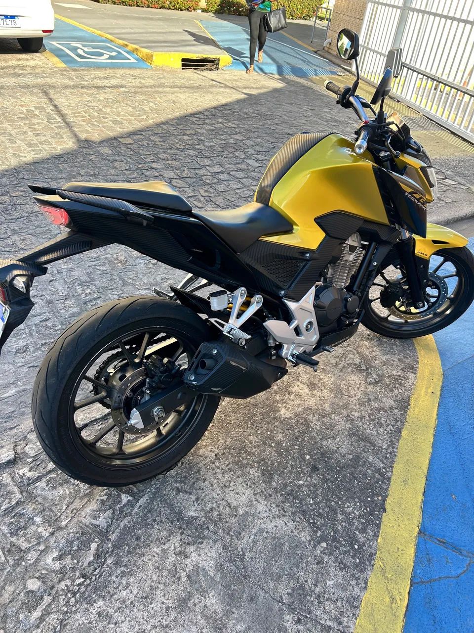 CB twister 300f  - Foto 3