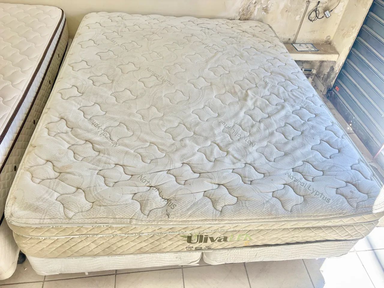 Cama box Queen , cama Queen bipartida  - Foto 4