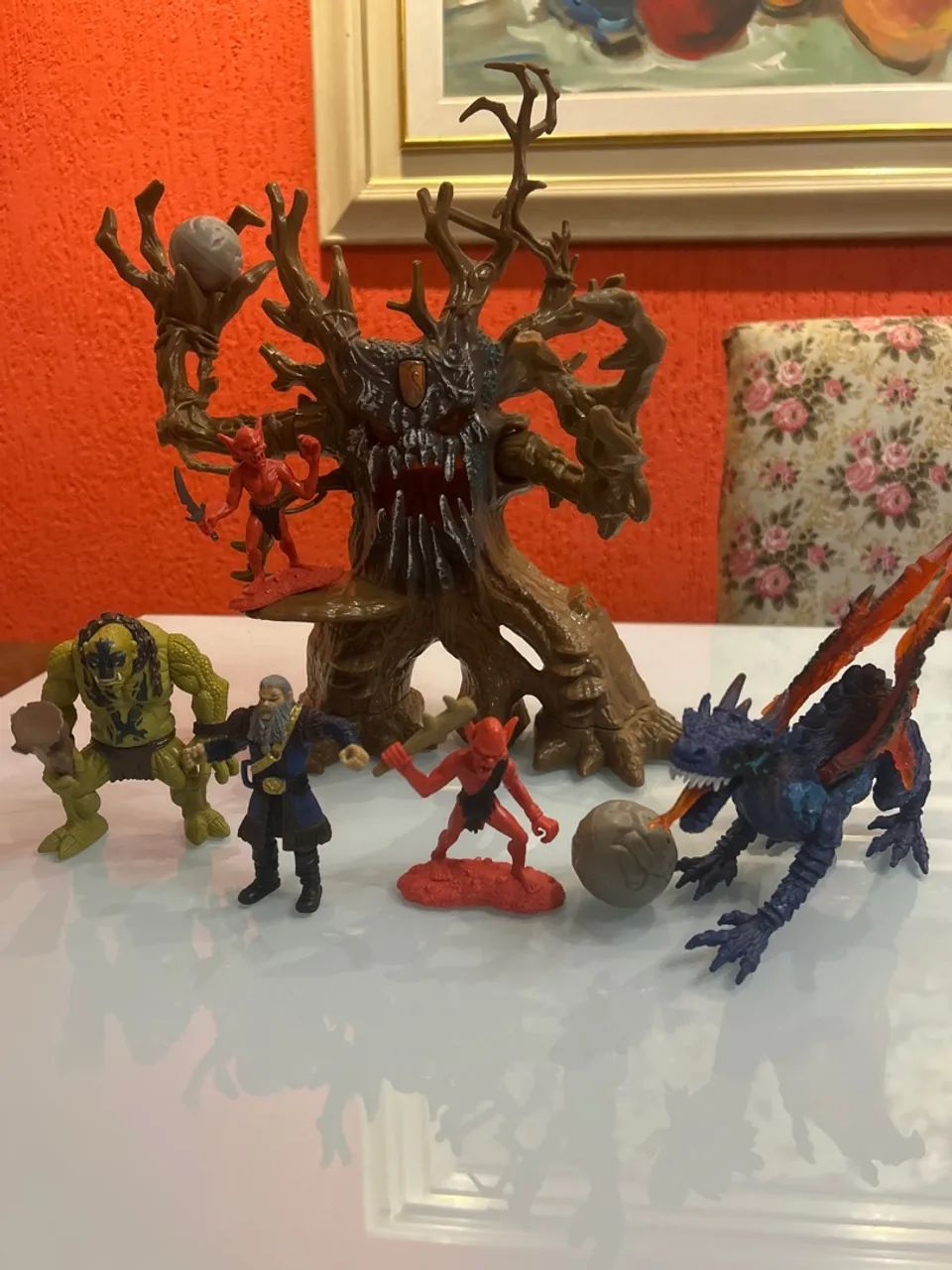 Brinquedo True Legends Tree Warrior