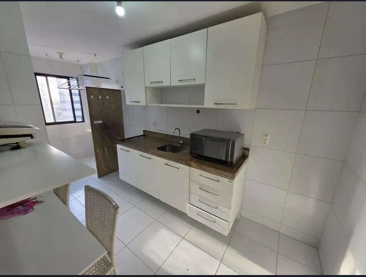 Excelente Apto 2/4 Mobiliado em Petrópolis - Foto 3