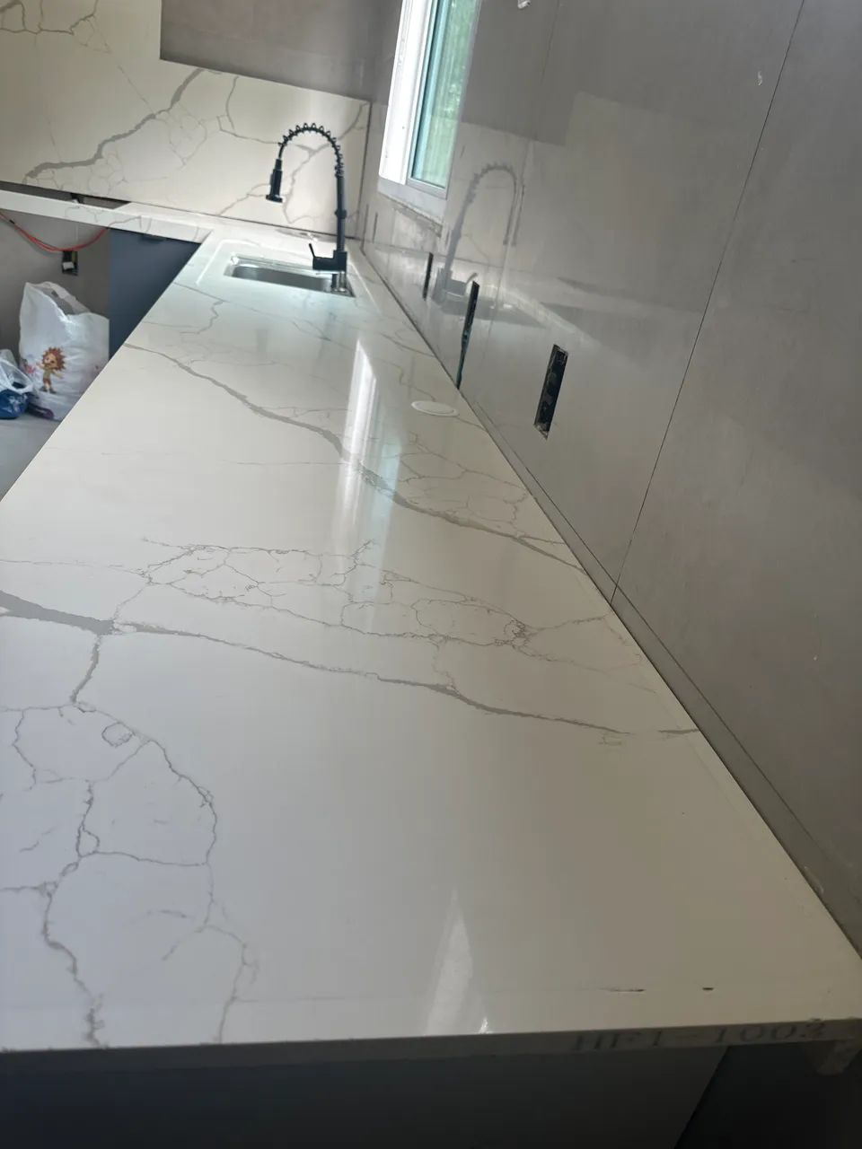 Bancada Quartzo Calacata cozinha + Lavação  - Foto 2