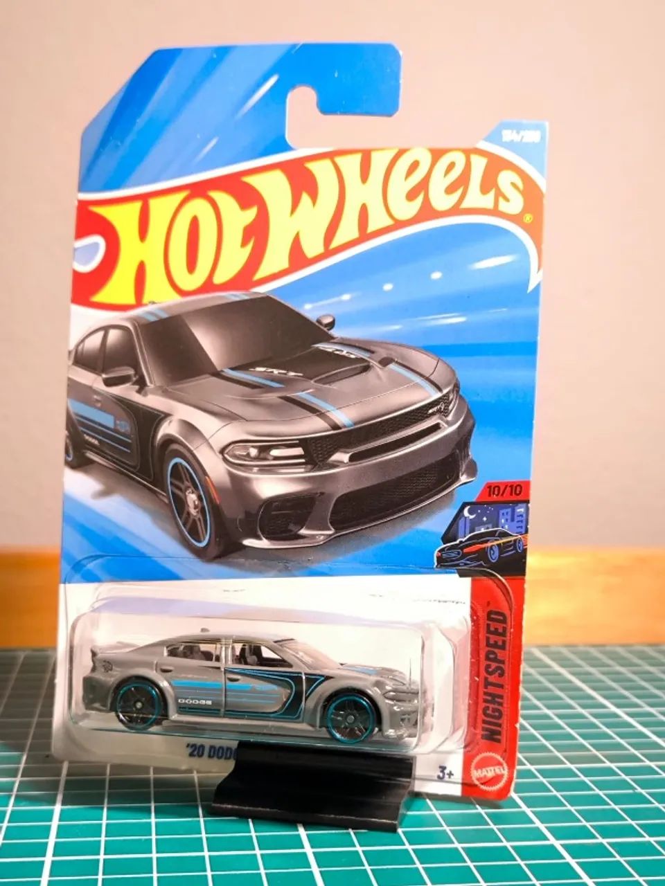 Hot Wheels - Dodge Charger Hellcat (cinza)