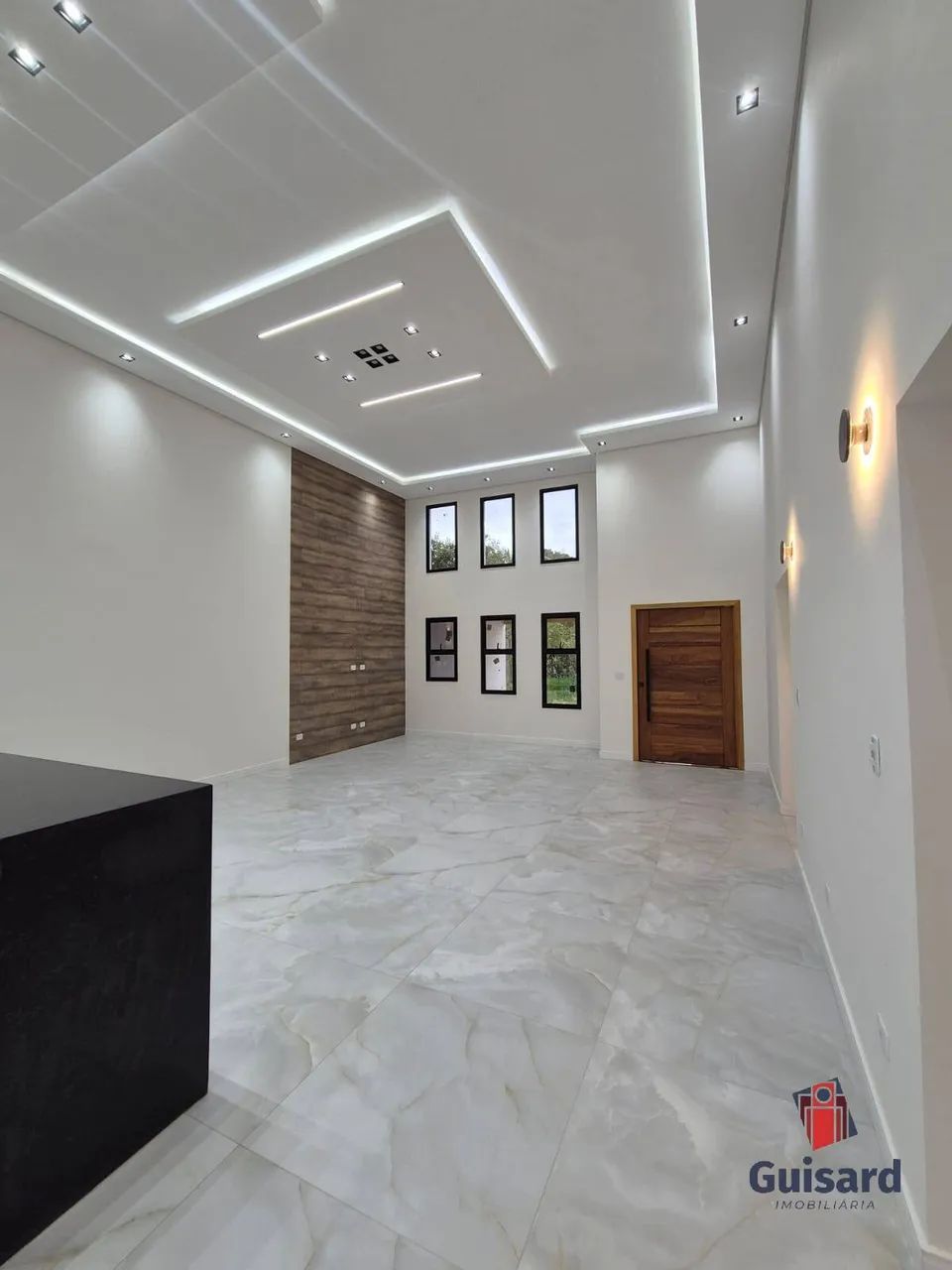 Casa à venda - Condomínio Alphaville