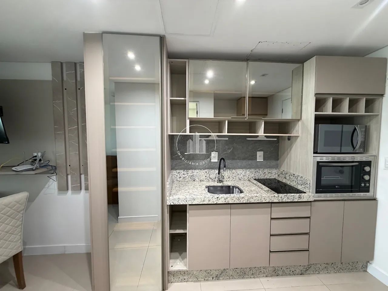 Studio 32m² com vaga de garagem - Agronômica - BRN - Foto 2