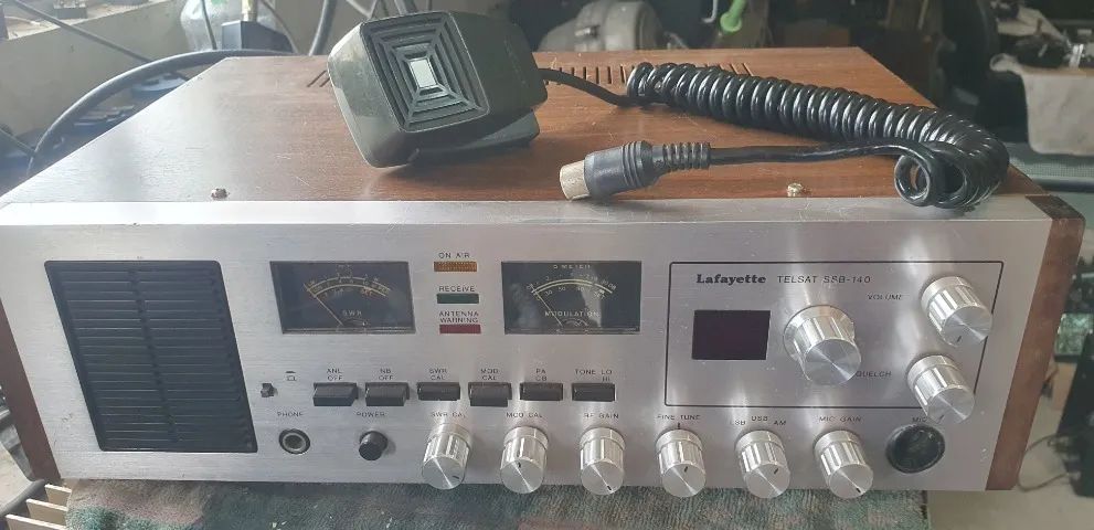 Rádio PX Lafayette SSB-140 sem audio, tx e rx ok