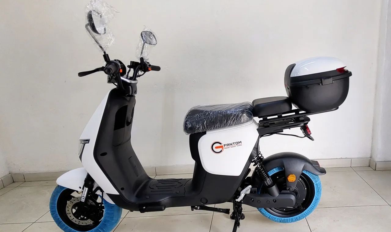 SCOOTER ELÉTRICA FANTOM 1000 W
