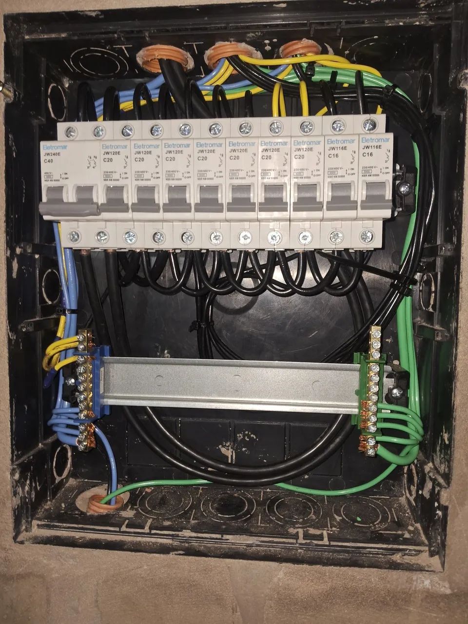 Eletricista 3 - Foto 4