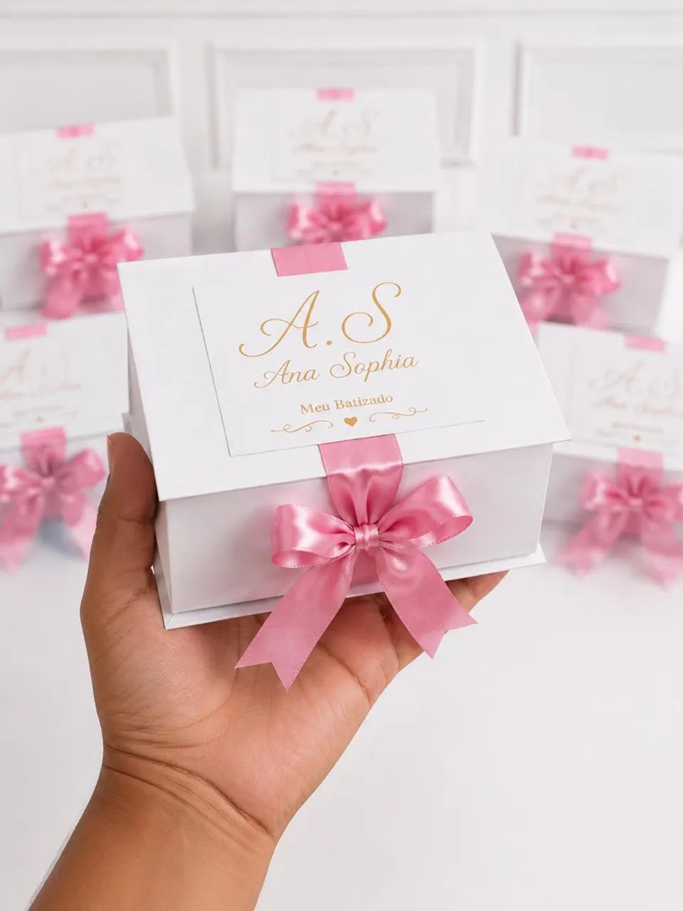 CAIXA AXARTONADA LUXO 15x15x10 -LEMBRACINHA PARA EVENTOS 