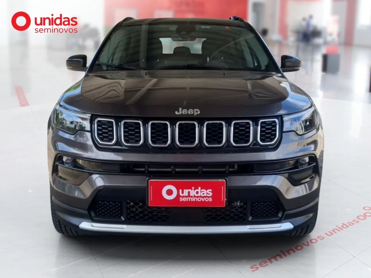 Jeep Compass LONG. T270 1.3 TB 4x2 Flex Aut., foto 8 de 17