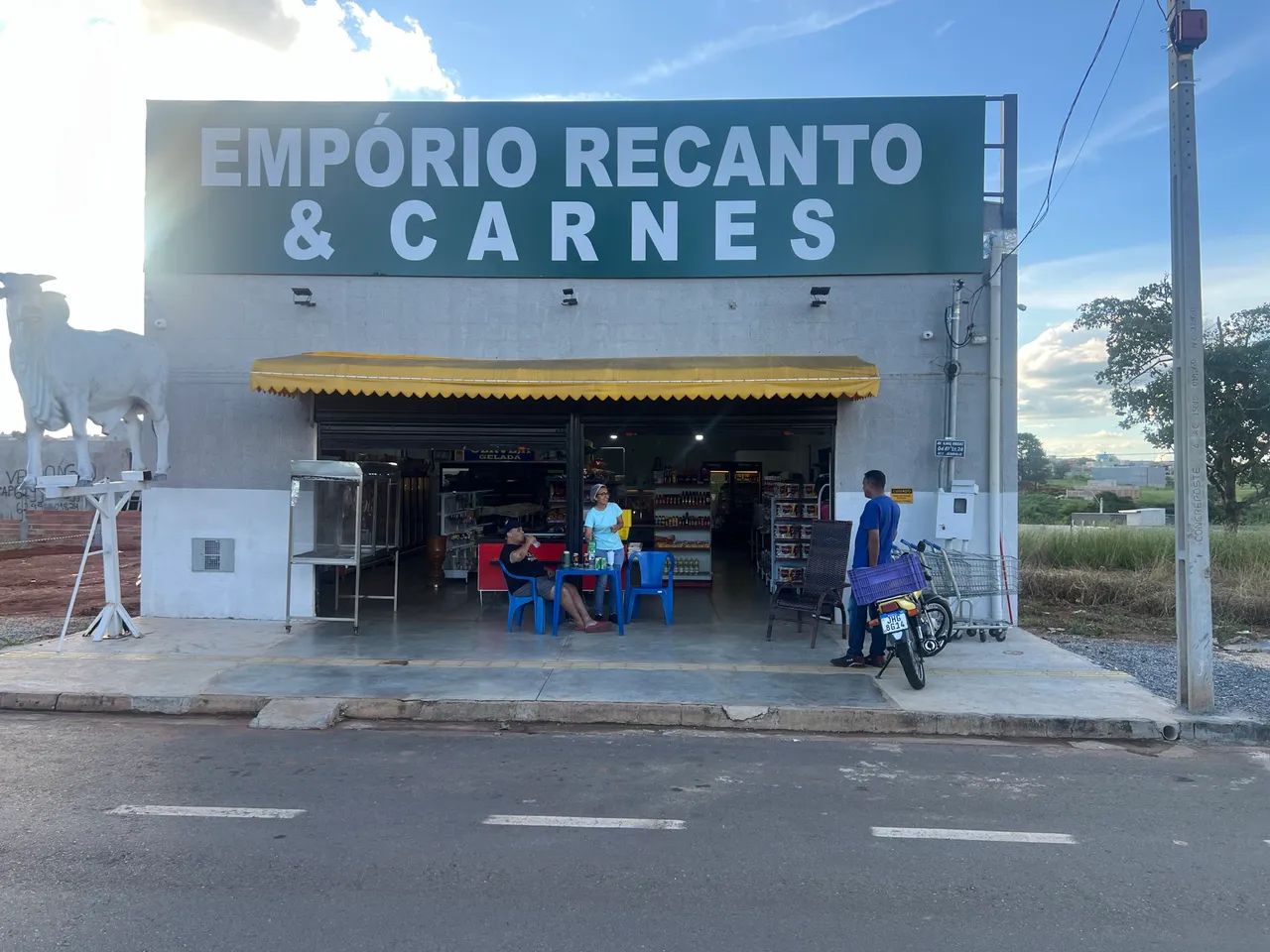 Aluga ou vendo galpão 