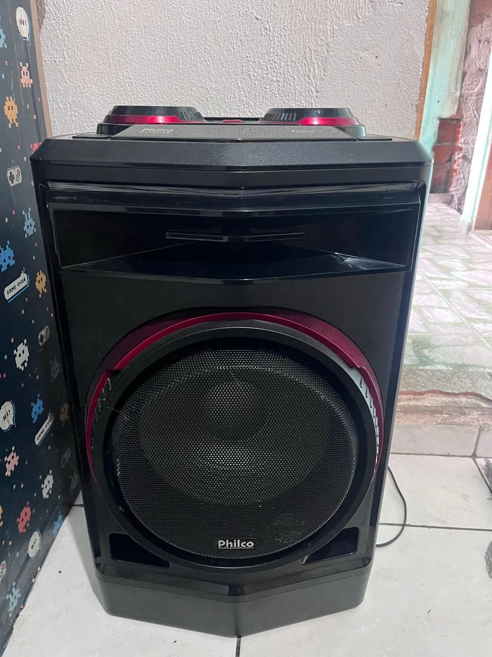 Vende-se Caixa de som funcionando perfeitamente sem detalhes  - Foto 2