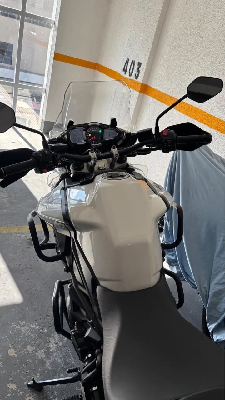 Triumph 1200 Explorer XCX 2017 - 1496910804 | OLX