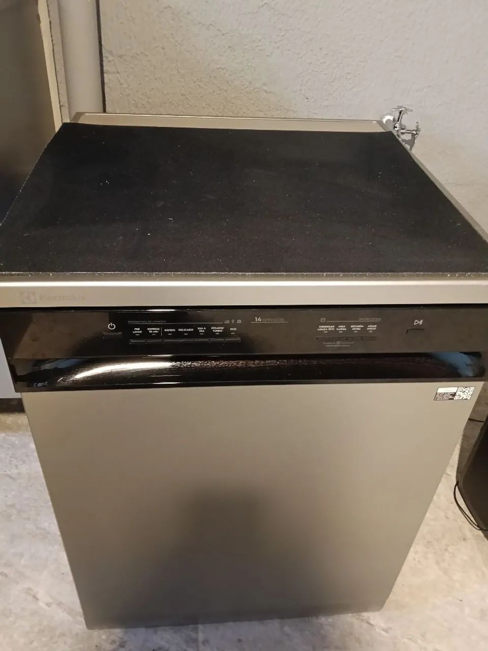 Lava louça 14 serviços Electrolux 