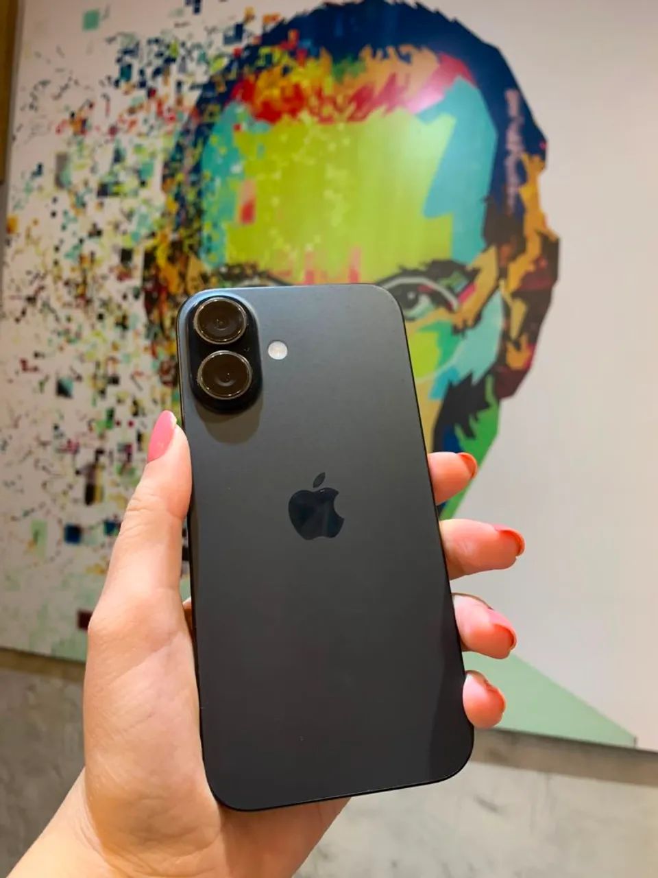 iPhone 16 256gb