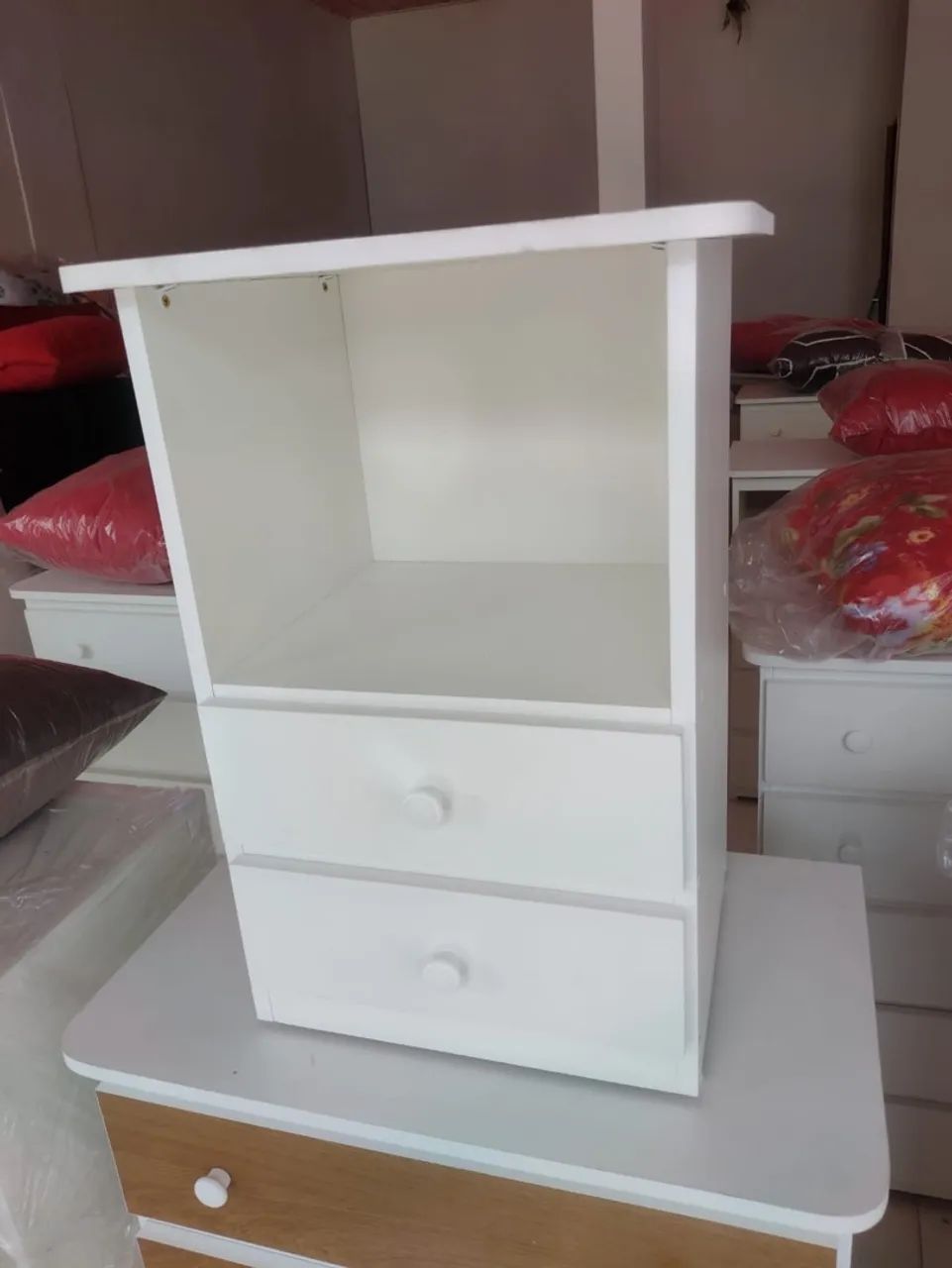 Criado-mudo MDF branco 
