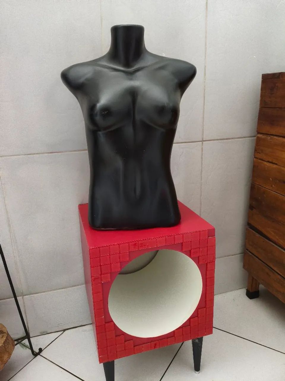 Busto Expositor Feminino  - Foto 2