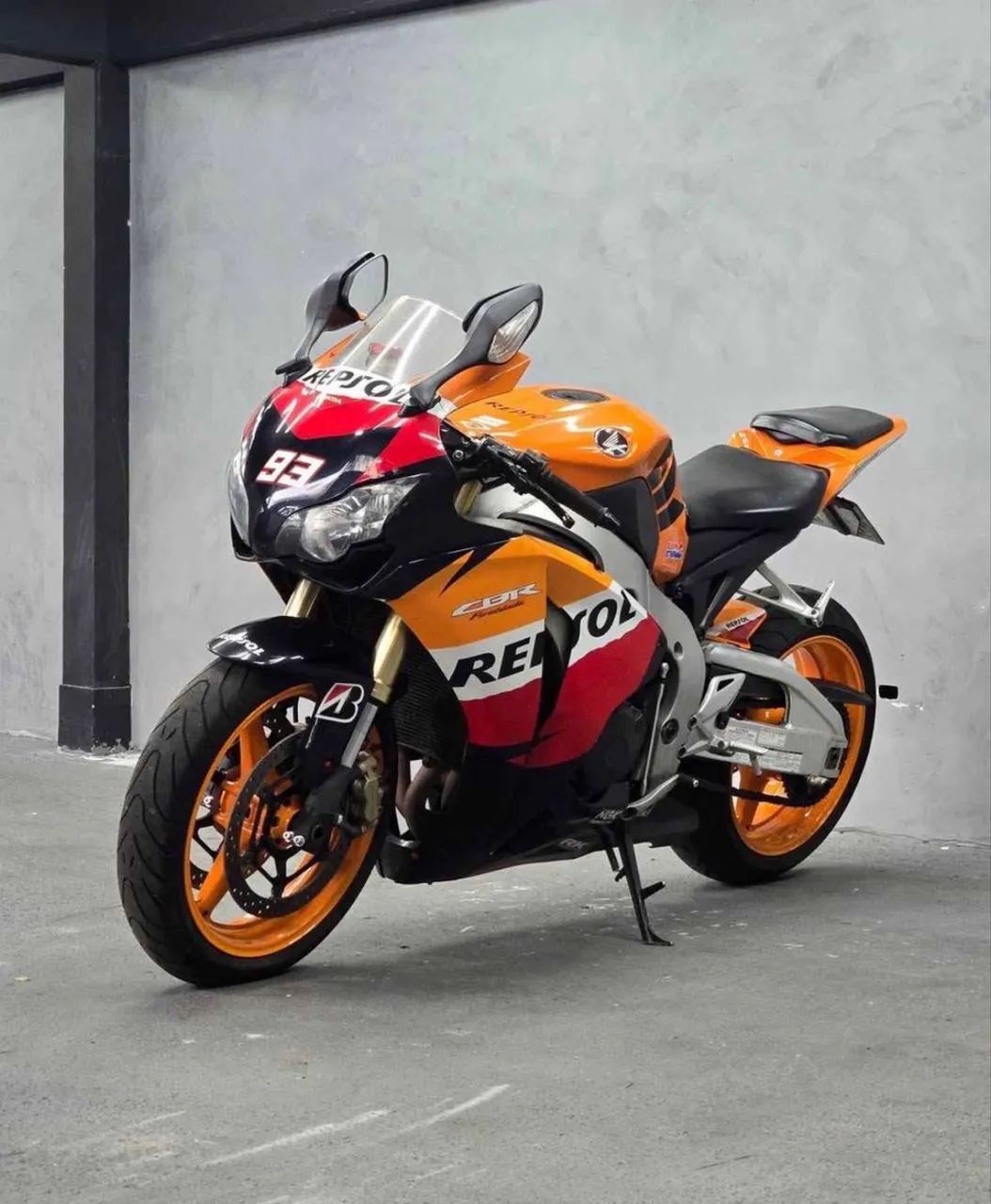 CBR1000RR FIREBLADE REPSOL  - Foto 2