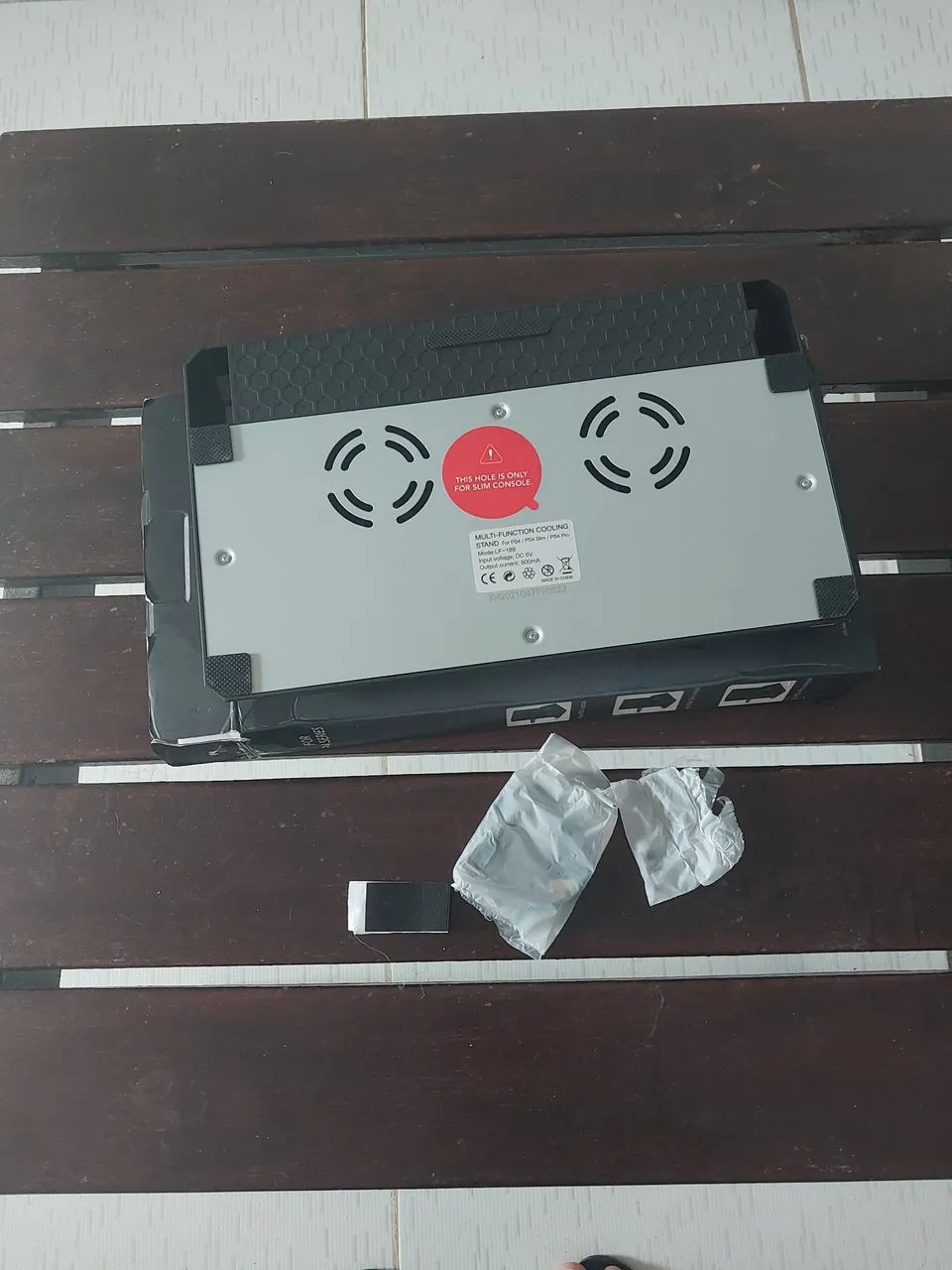 Vende-se uma base do PS4 - Foto 2